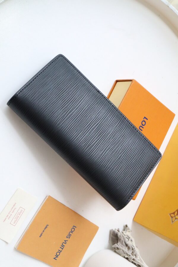 Louis Vuitton Brazza Wallet - Black - Image 5